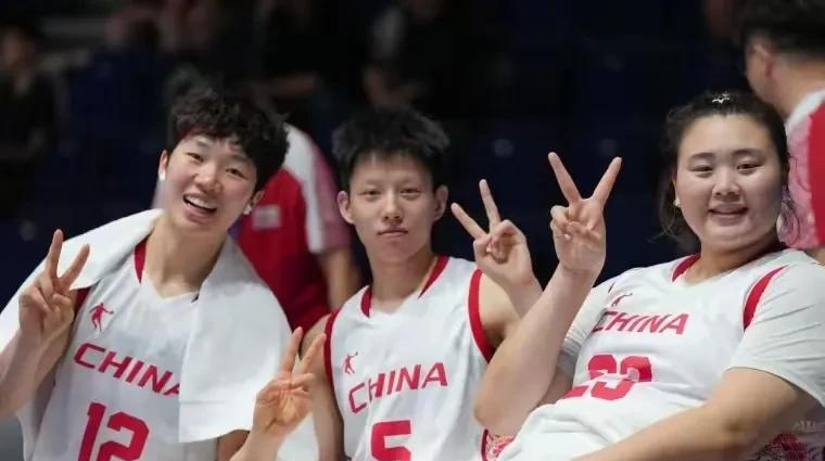 教练组正着, AUfOr