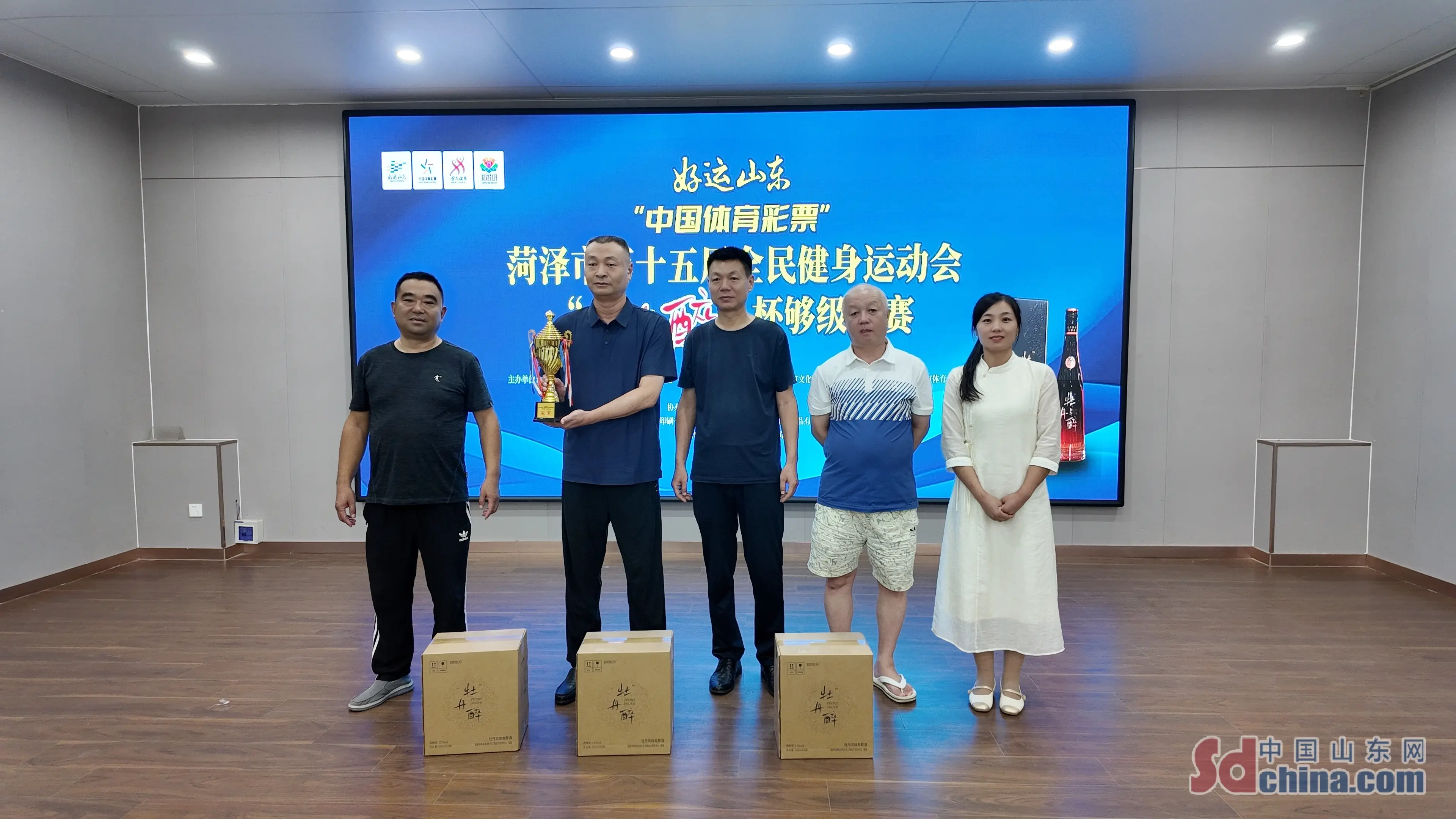 牡丹醉, 运动员代表, 够级比赛作