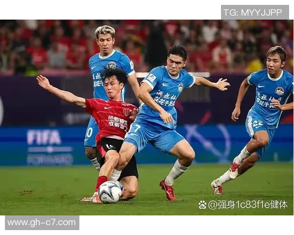 以上饶足球球星崭露头角 成为国内外足坛关注的焦点